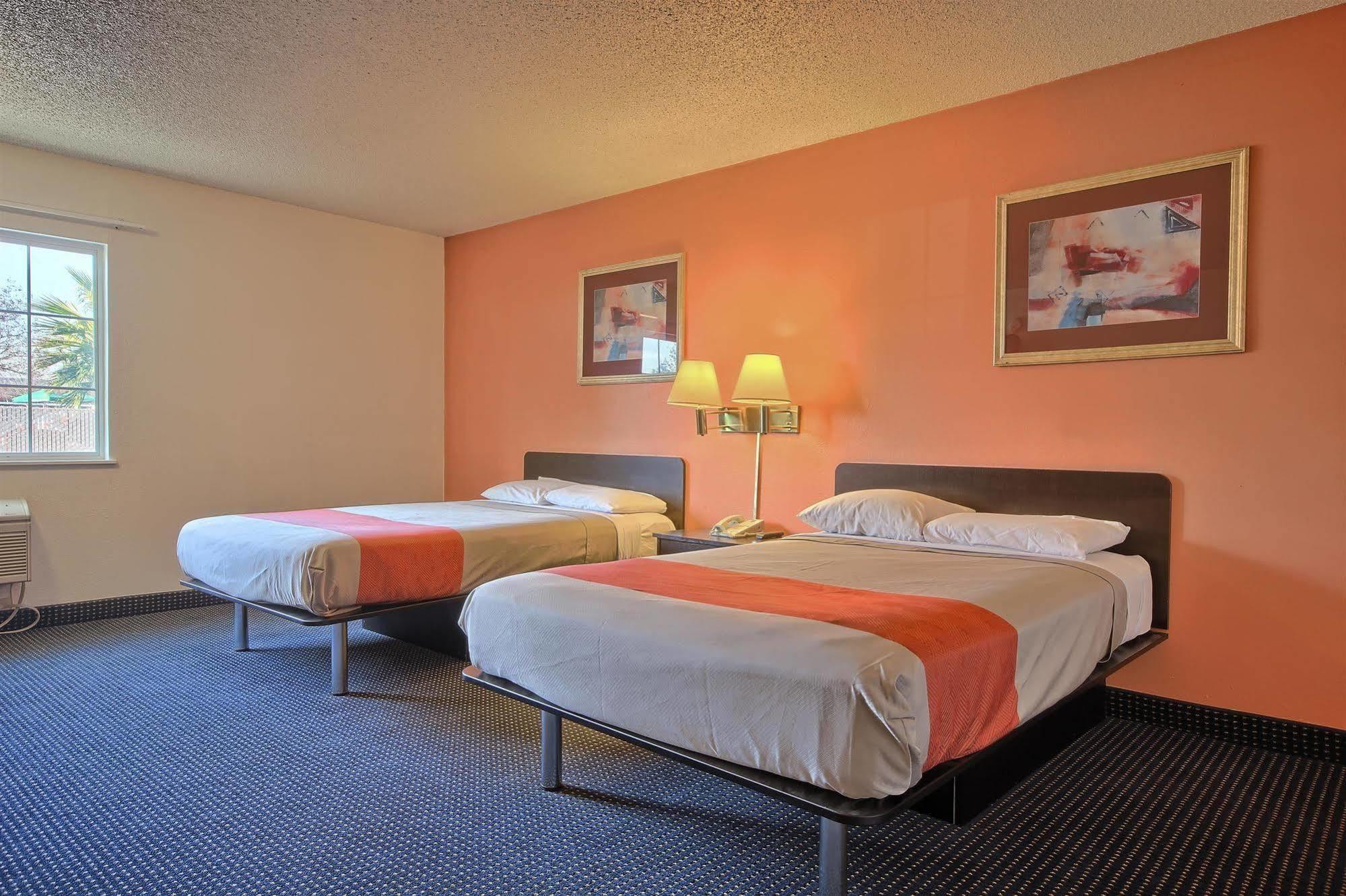 Motel 6-Merced, Ca Dış mekan fotoğraf